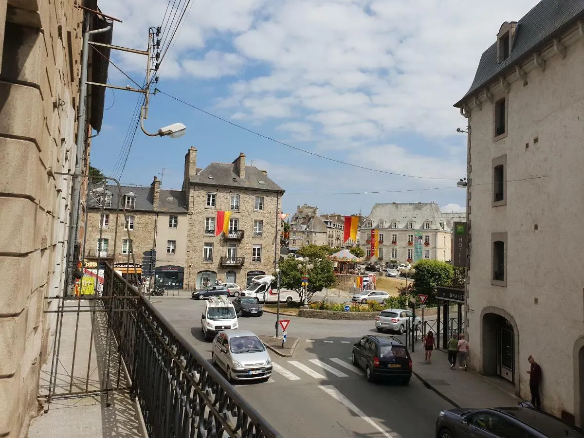 Duplex'Po Apartment Dinan 0*,